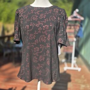 Liz Claiborne Black and Pink Patterned Blouse (T-20)